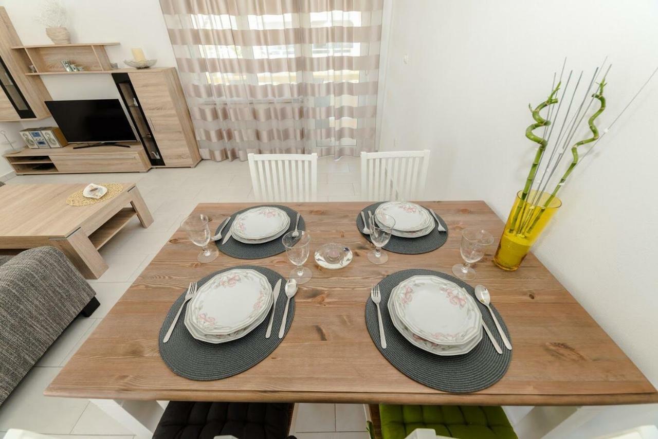 Apartments Vam Vir Luaran gambar