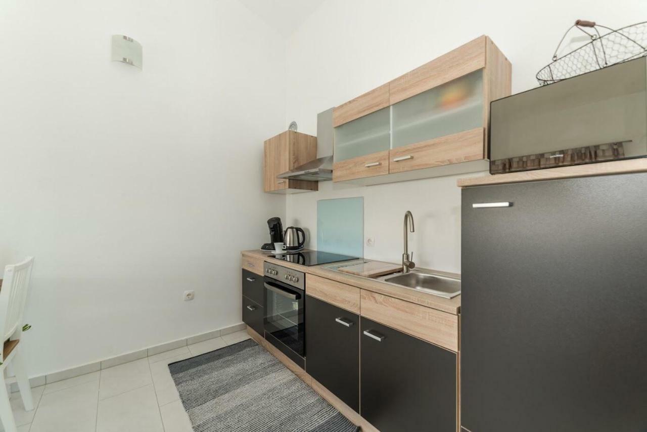 Apartments Vam Vir Luaran gambar